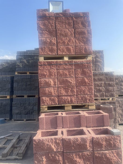 Сплитерный блок рваный кирпич тумбы для забора