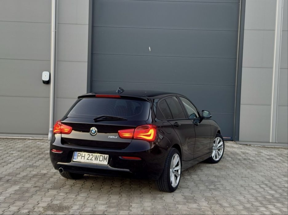 BMW Seria 1 F20 Facelift 116d Automat