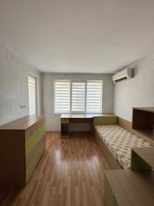 Продава се Тристаен апартамент в Бургас, Възраждане - 71 кв.м за 2043 €/кв.м - Снимка #5