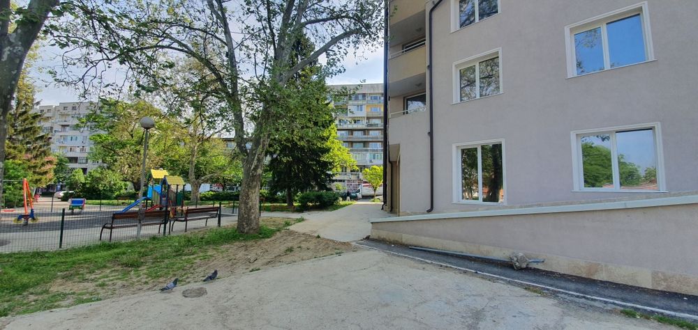 Продава се Магазин в Русе, Мидия Енос - 66 кв.м за 1243 €/кв.м - Снимка #3