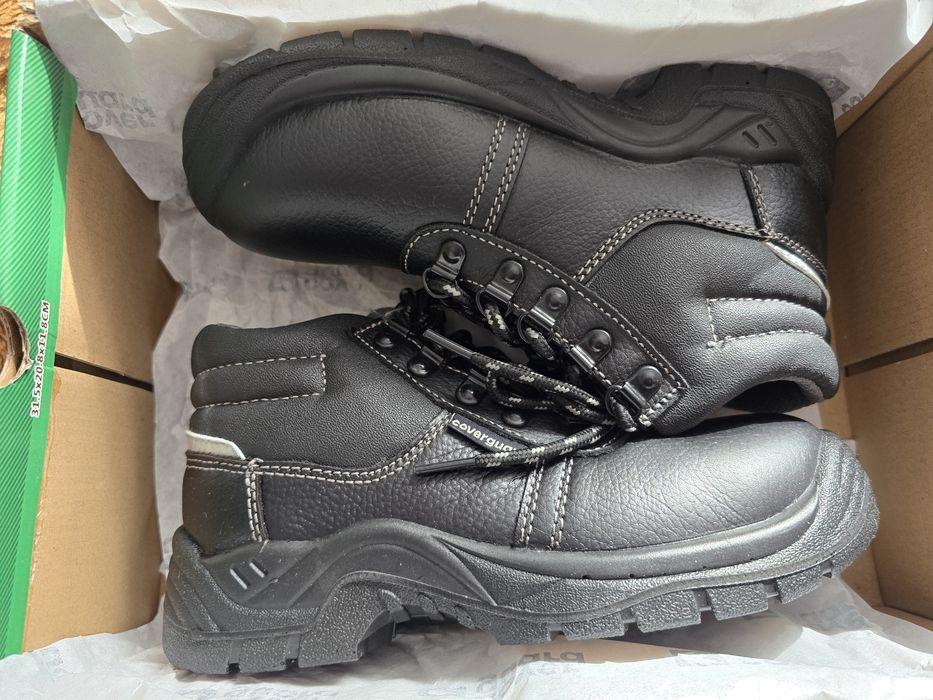 Vând Bocanci de protecție Coverguard AGATE II S3-SRC Mărimea 35 noi