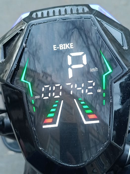 Продам скутер за 75-80 К