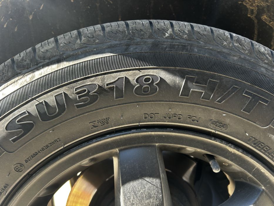 Гуми Goodride 255/55/17