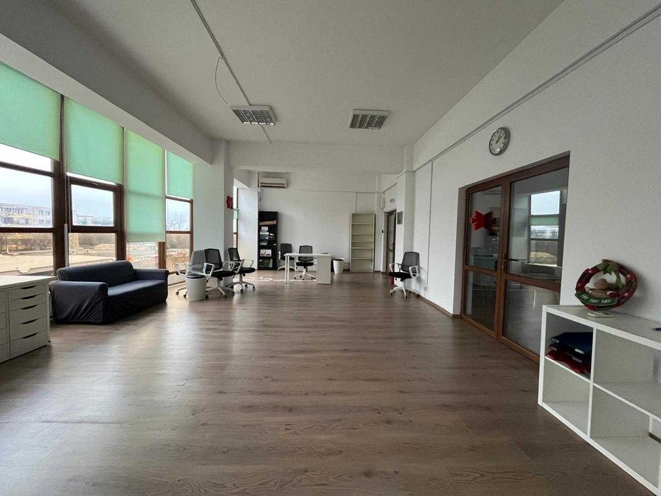 BIROU SPATIOS in cladire de birouri. PLOIESTI Str. Trotus4