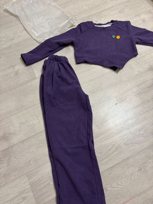 Теплая новая двойка на девочку