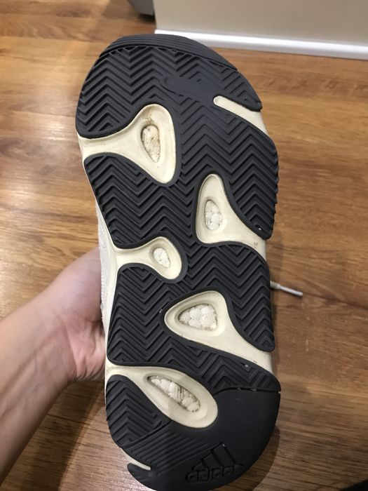 Adidas yeezy boost 700 analog 38размер