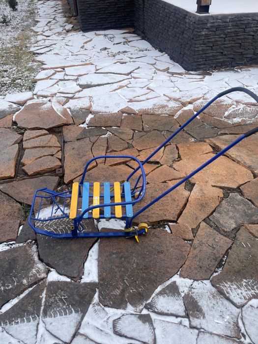 Санки новые детские