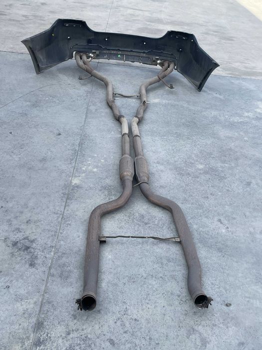 Difuzor bara spate M paket + evacuare finala Bmw seria 5 F10 550i