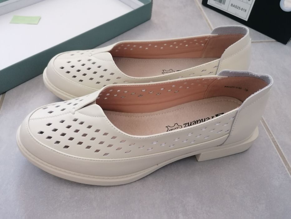 Дамски обувки Tendenz