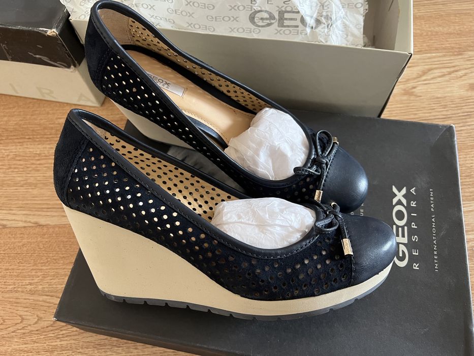 Босоножки Geox новые