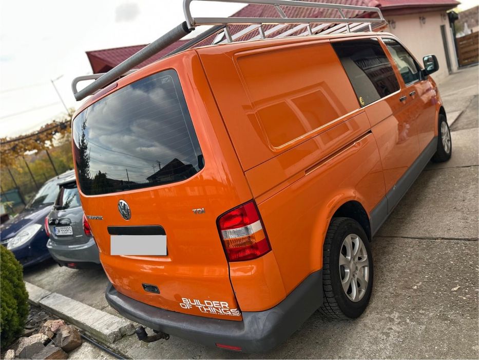 VW Transporter T5 1.9 TDI 2004  varianta lungă