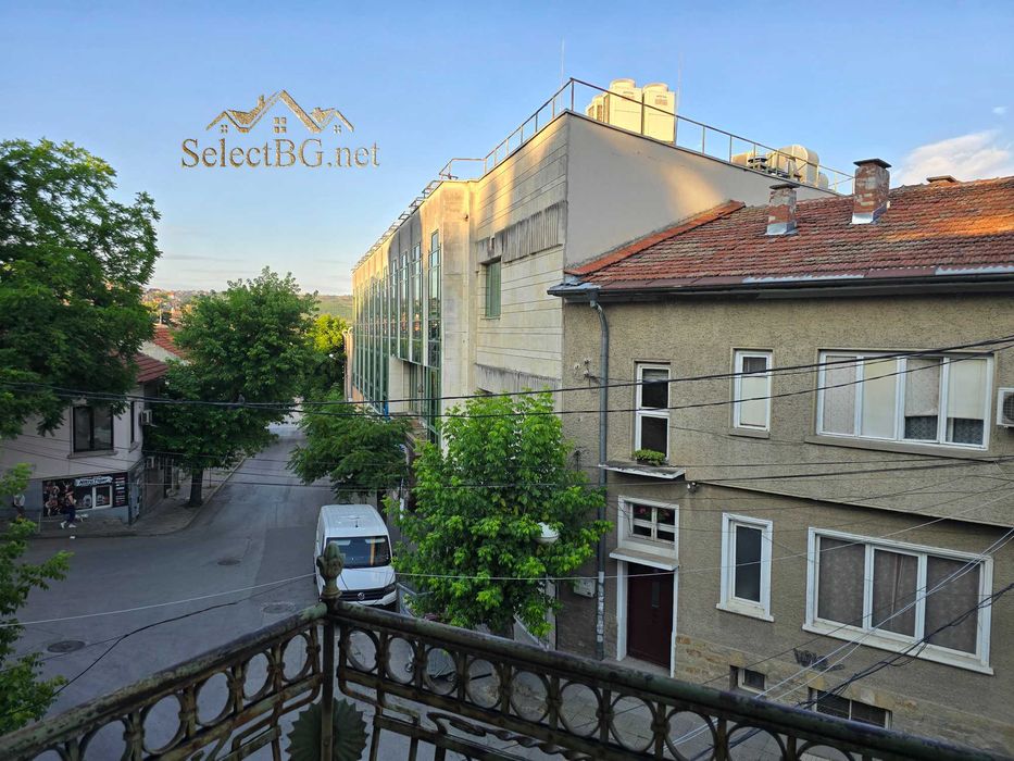 Продава се Къща в Велико Търново, Център - 159 кв.м за 1541 €/кв.м - Снимка #5