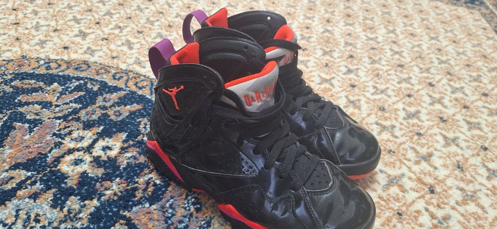 Vând jordan 6 mărimea 38