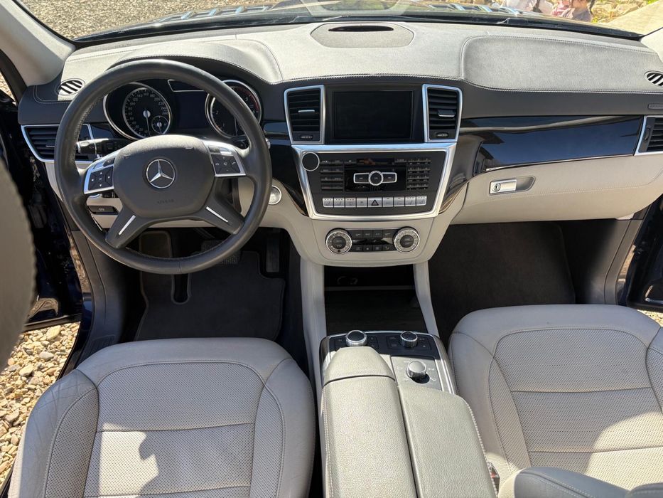 MERCEDES-BENZ GL-Class 2015 — imagine 3
