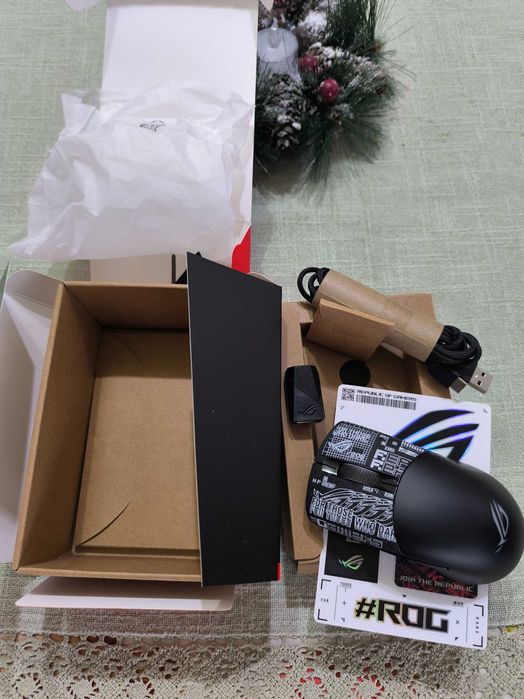 Гейминг мишка ASUS ROG Keris Wireless AimPoint