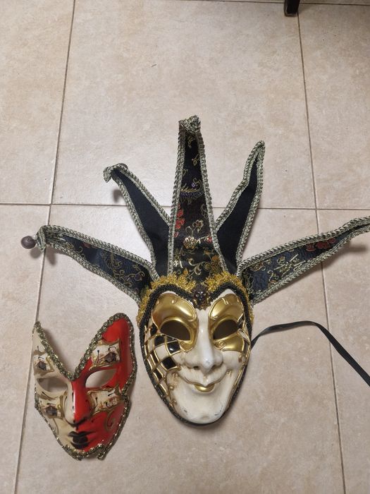 Венециански Маски