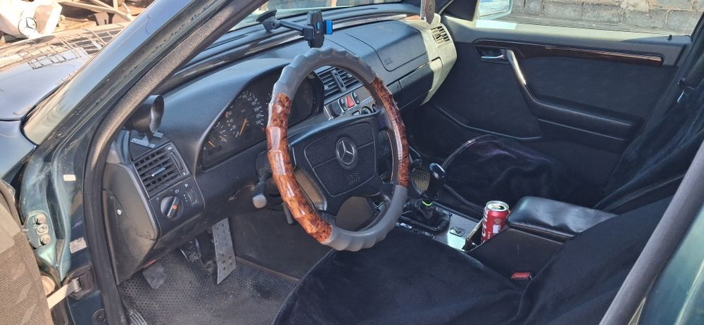 Мерседес с180 w202