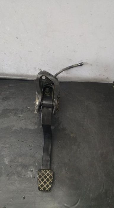 Pedala ambreiaj 1.6 benz seat leon 1p 1k1721059dl