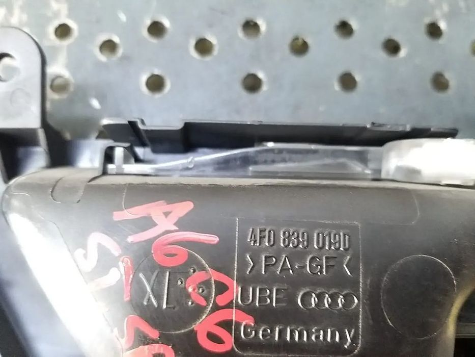 Maner interior usa stanga spate audi a6 c6 4f 4f0839019d