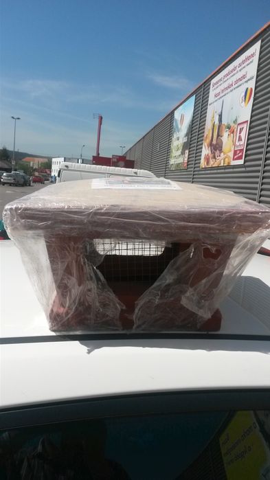 Acoperis horn cos fum