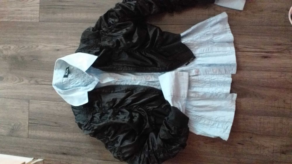 Фирмени комплекти много качествени като нови размер л-хл-30-40лв.