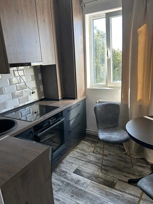 Apartament de închiriat