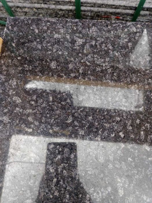 Черный гранит на облицовку