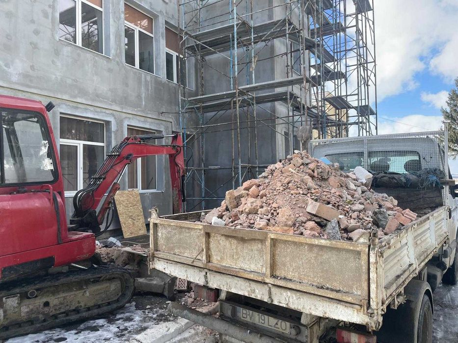 Transport basculabil - nisip, piatra, moloz, ASFALT FREZAT / Criblura