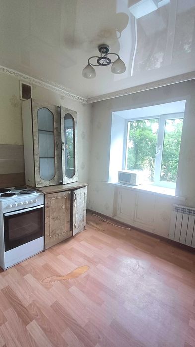 Продам 1комнатную на Кузембаева