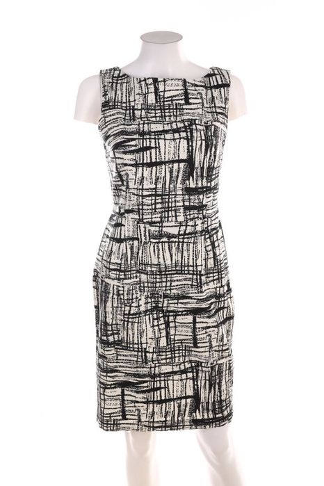 Миди рокля със зебров десен