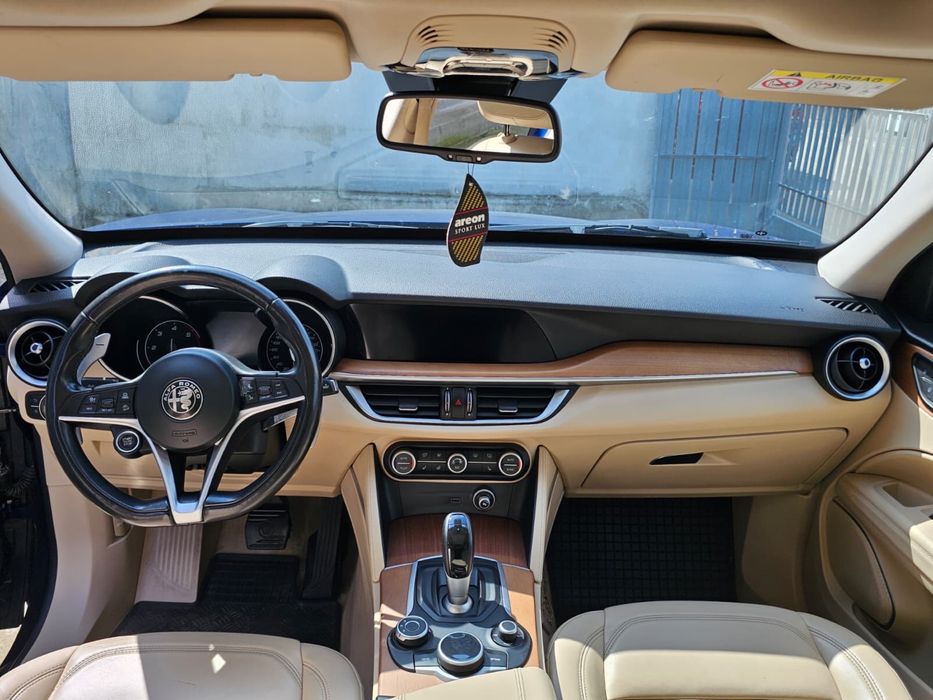 Alfa Romeo Stelvio Q4 2018