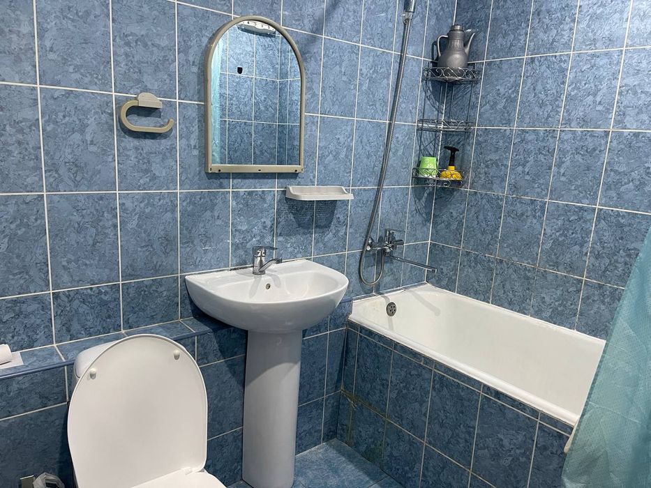 Аренда Буюк Ипак Йули 1/2/5  42м² ориентир 36.6 аптека.