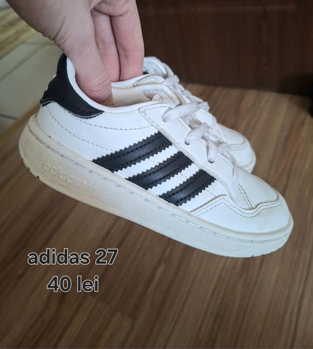 Adidasi baieti nr 27