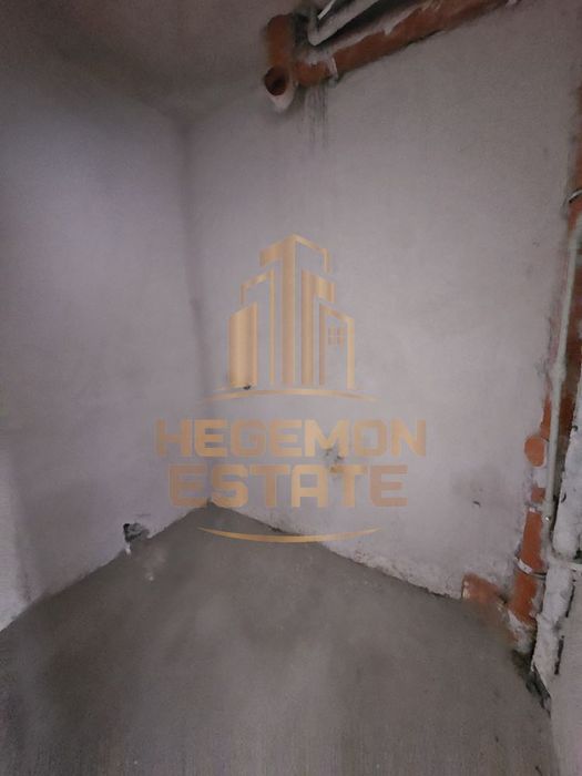 Продава се Двустаен апартамент в Варна, Кайсиева градина - 75 кв.м за 1400 €/кв.м - Снимка #6