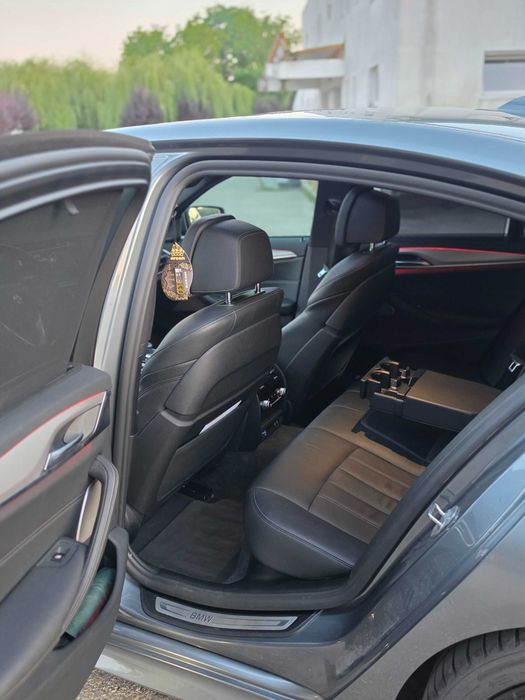 BMW 520d G30 LCI Mild Hybrid 2021 – M Pack – Laser – Ventilație – Soft Close – 360° – Harman Kardon – Head-Up Display