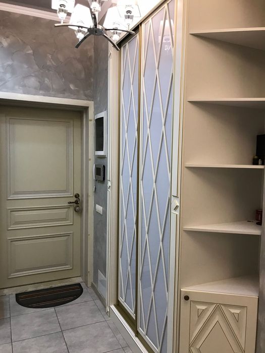 Продам шкаф 150 000