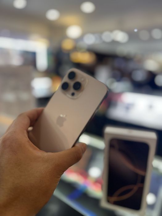 iPhone 16 pro max 256 gb