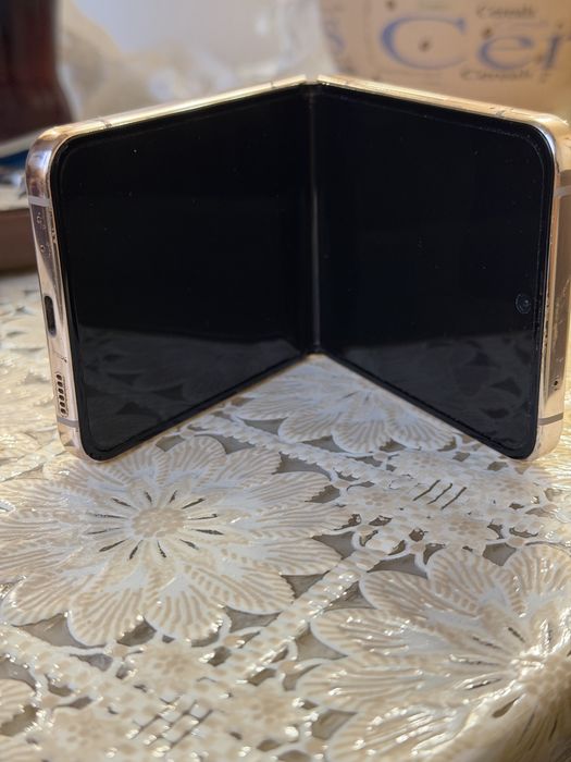 Samsung z flip 4