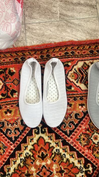 Продам обуви