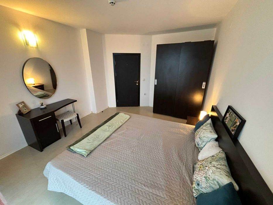 Тристаен апартамент за продажба в Атлантис, кв. Сарафово, Бургас