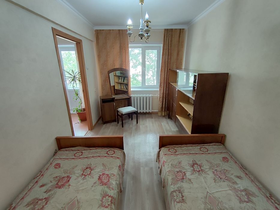 Продается 3-комн (1-50, 2 эт)