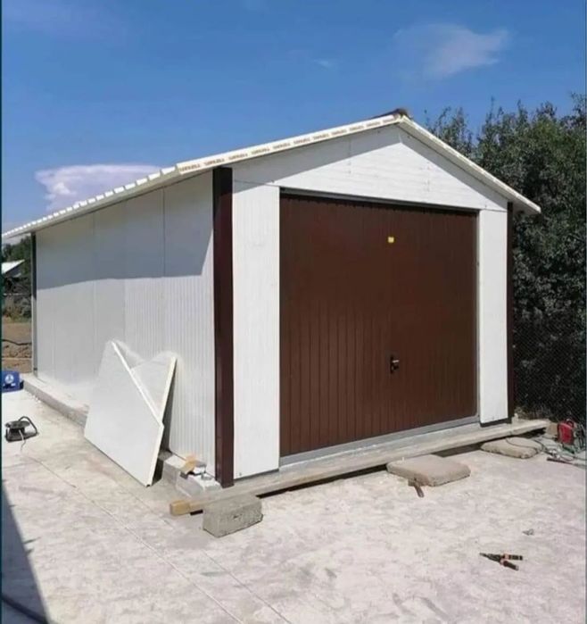 Executam garaje auto din structura metalica si panou sandwich