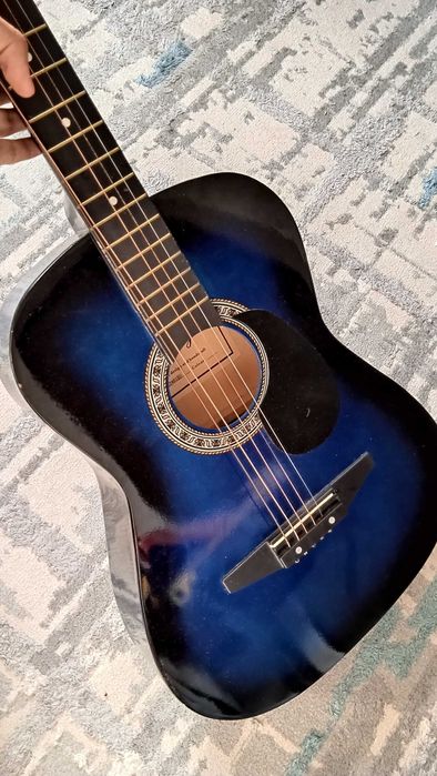 Гитара акустическая