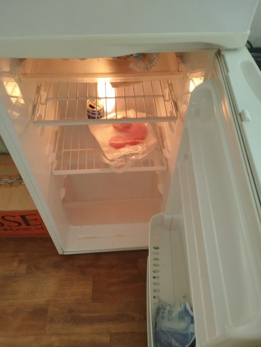 Продам холодильник в рабочем состоянии