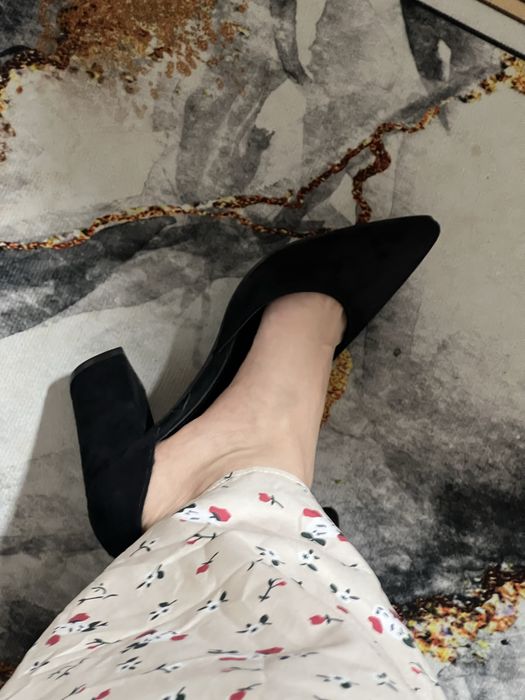 Стильные женские туфли на каблуке