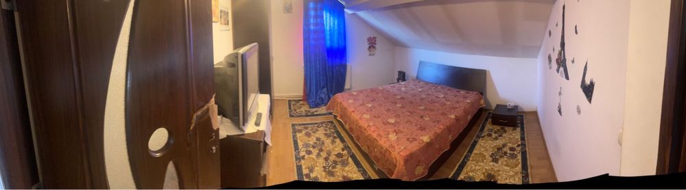 Casa de vanzare pret negociabil