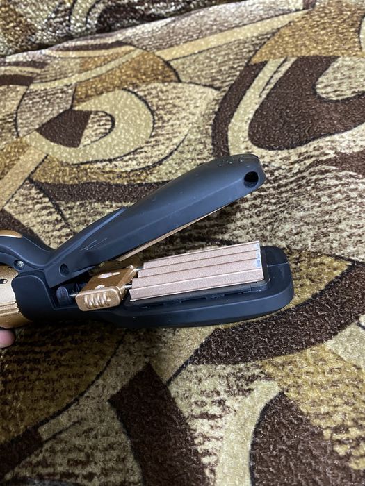 Placă de păr ,foarte calitativa