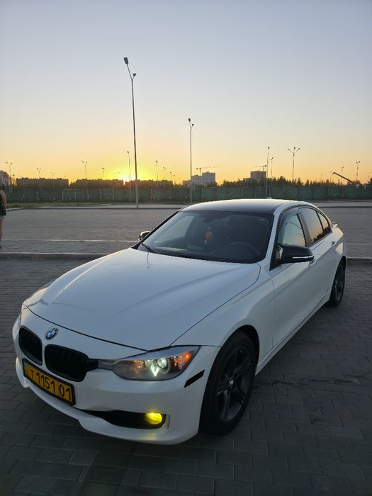 BMW F30 328 г.в. 2013