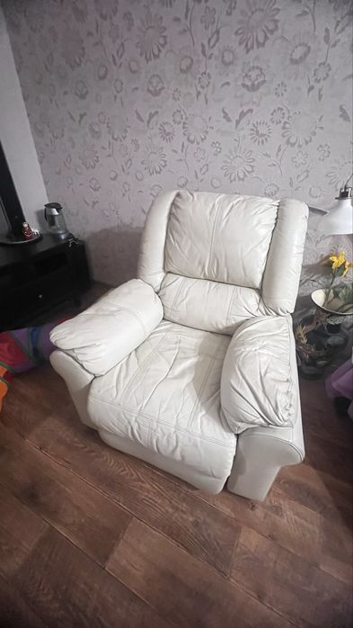 Диван и кресдо раскладные