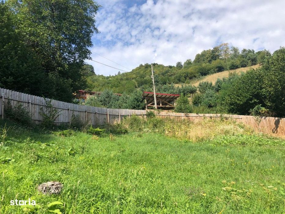 De vanzare teren unic in Brasov (vedere panoramica asupra orasului)